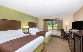 Americinn Okoboji 3*